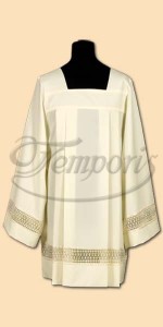 Komża kapłańska kremowa ze wstawką gipiurową