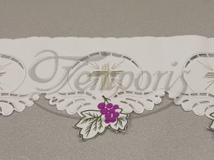 Koronka ołtarzowa zielona 2498