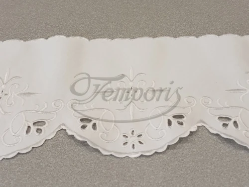 Koronka ołtarzowa biała 2547B