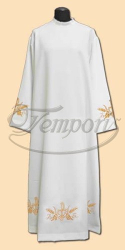 Alba kapłańska biała z haftem 21