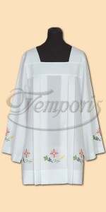 Komża kapłańska biała z haftem 79