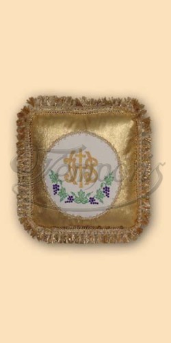 Poduszka procesyjna z haftem 157